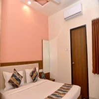 Super Deluxe Room